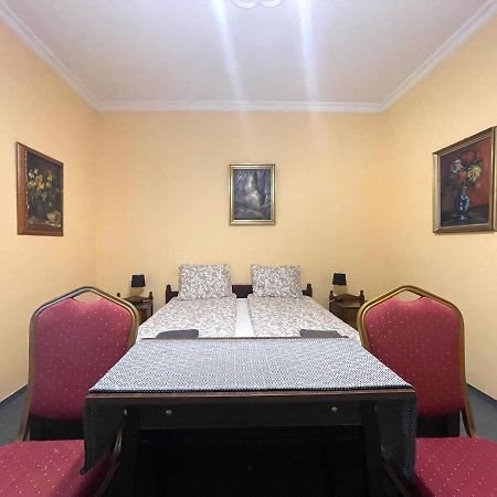 Luxi Romantik Apartments Budapest Ngoại thất bức ảnh