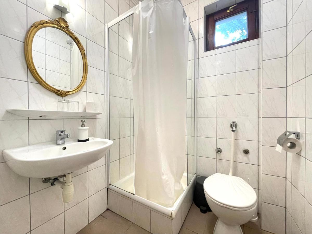 Luxi Romantik Apartments Budapest Ngoại thất bức ảnh